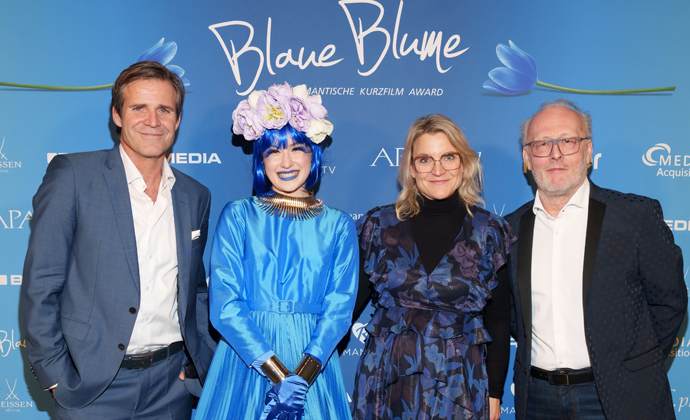 Blaue Blume 2024 Videos